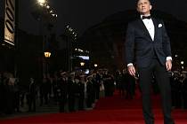 Herec Daniel Craig na premiéře nové bondovky Skyfall