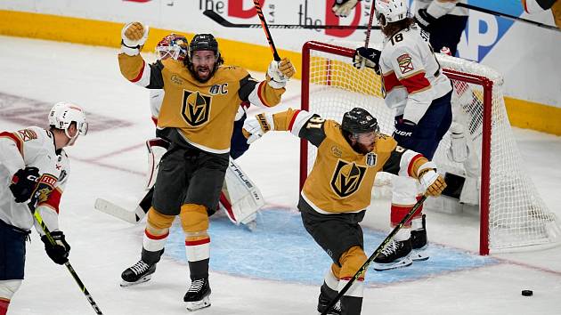 Hokejisté Vegas porazili Floridu v úvodním utkání finále Stanley Cupu.
