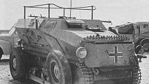 Původní kolopásový transportér SdKfz 254 z druhé světové války.
