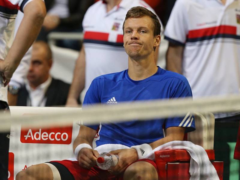 Tomáš Berdych skrečoval v Davis Cupu zápas s Philippem Kohlschreiberem.