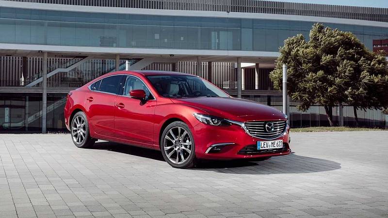 Mazda 6.