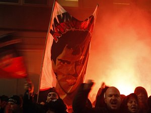 Tisíce fanoušků AC Milán protesovalo proti prodeji ikony klubu Kaká. 