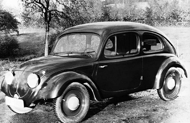 Prototyp Volkswagenu z roku 1935.