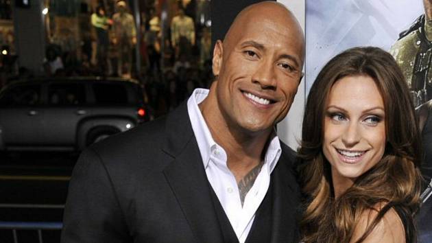 Herec Dwayne Johnson a jeho přítelkyně Lauren Hashianová