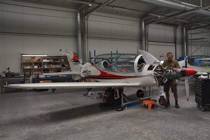 Československý ultralight Shark se vyrábí ve slovenské Senici. Aktuálně takových letadel na světě létá přes sto.