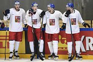 Čeští hokejisté Dmitrij Jaškin, Martin Nečas, David Krejčí a David Pastrňák na tréninku české hokejové reprezentace.