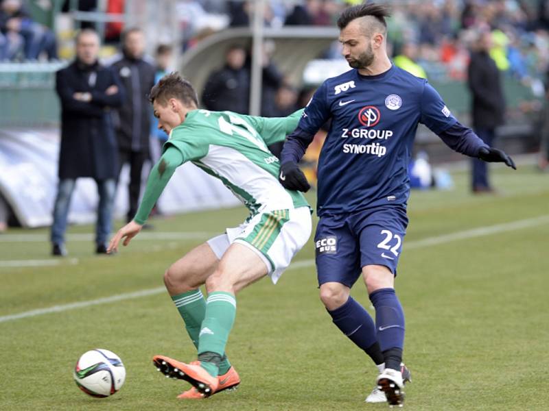 Patrik Schick z Bohemians 1905 (vlevo) a Tomáš Košút ze Slovácka.