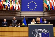 Volodymyr Zelenskyj v Bruselu na summitu EU, 9. 2. 2023