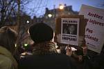 Demonstrace odpůrců filmového režiséra Romana Polanského během udílení cen César v Paříži 28. února 2020