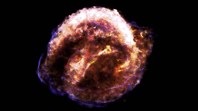 Zbytky Keplerovy supernovy, která jako poslední vybuchla v Mléčné dráze. Její explozi pozoroval v roce 1604 právě Jan Kepler