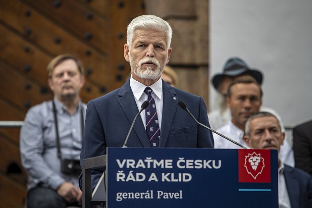 Generál Petr Pavel oficiálně zahájil 6. září v Praze kampaň pro prezidentské volby.