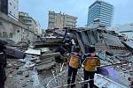 Turecko a Sýrii zasáhlo ničivé zemětřesení