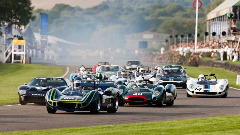 Pokud nestihnete FOS, neméně kvalitní náplastí může být Goodwood Revival.