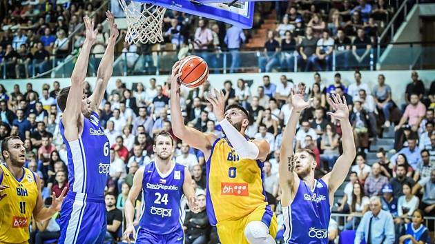 Čeští basketbalisté si z Bosny vezou historický úspěch