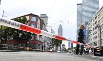 Nádraží ve Frankfurtu nad Mohanem uzavřela policie