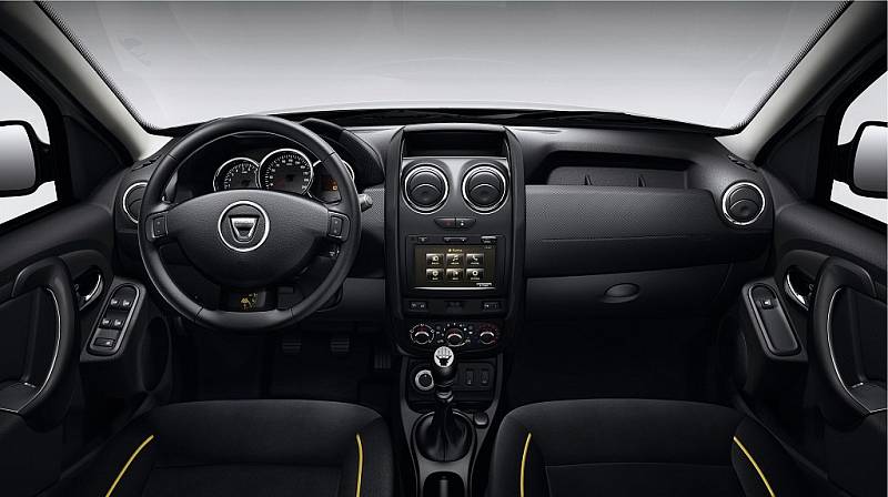 Dacia Duster v edici Blackstorm.