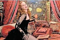 MOULIN ROUGE. Nicole Kidman v muzikálu Baze Luhrmanna.