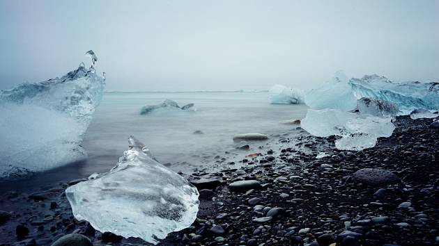 Stoupání hladiny oceánů, které je způsobeno táním ledovců, naplňuje nejčernější možné scénáře