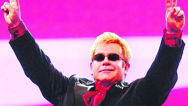Britský muzikant a popový zpěvák Elton John vystoupí v Praze - Pražský deník