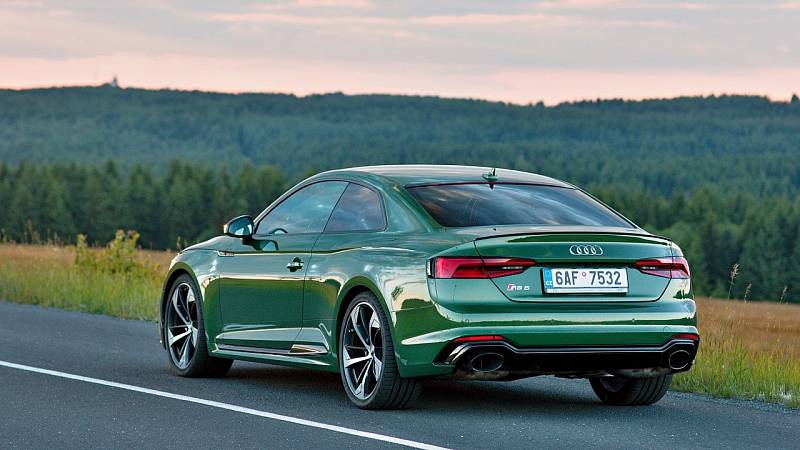 Audi RS 5 Coupé.