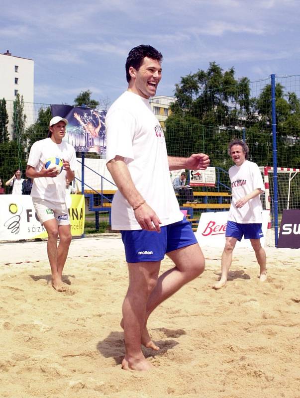 Plážový volejbal Jágr teamu. Soupeřem byli třeba Michal Suchánek a Richard Genzer