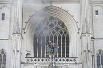 Požár katedrály ve francouzském Nantes