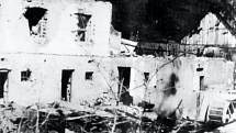 Trosky Juříčkova mlýna v Leskovci, vypáleného nacisty 2. dubna 1945