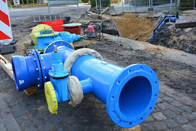 V Novém Boru v roce 2019 kompletně opravili vodovodní potrubí na hlavní třídě T. G. Masaryka