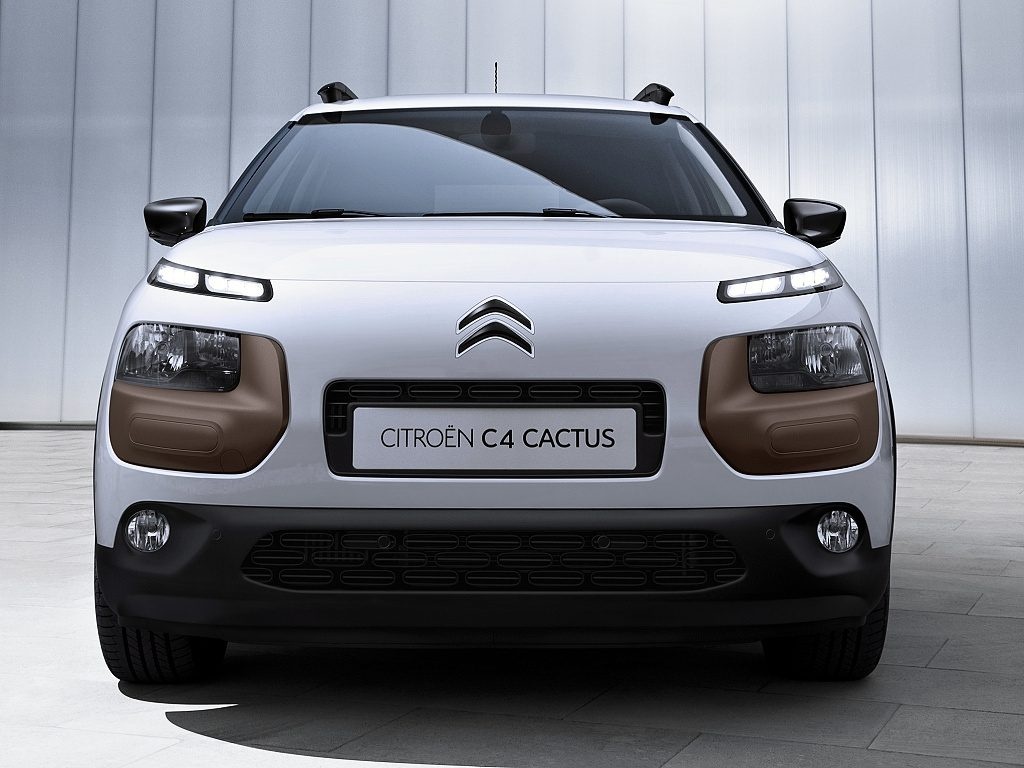 Citroën C4 Cactus oficiálně: Auto s "chrániči" dorazí v létě - Deník.cz