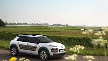 Citroën C4 Cactus 1.6 BlueHDI (2015). Najeto: 140 000 km