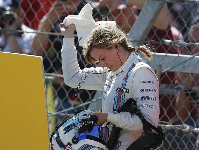 Susie Wolffová byla angažována jako testovací pilotka u stáje F1 Williams.