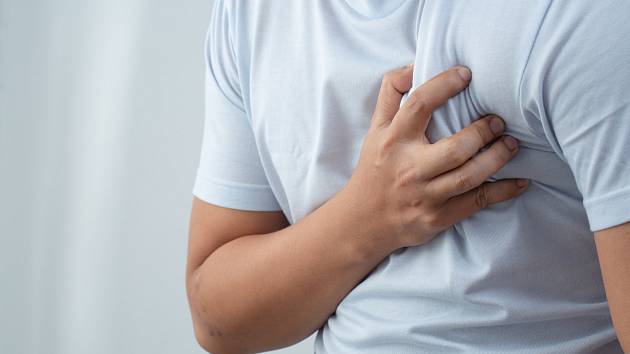 Pravděpodobnost prvního infarktu myokardu a zástavy srdce závisí na mnoha faktorech. Roli hrají genetika, životní styl, ovlivnitelné faktory, jako jsou krevní tlak a hladina LDL-cholesterolu.