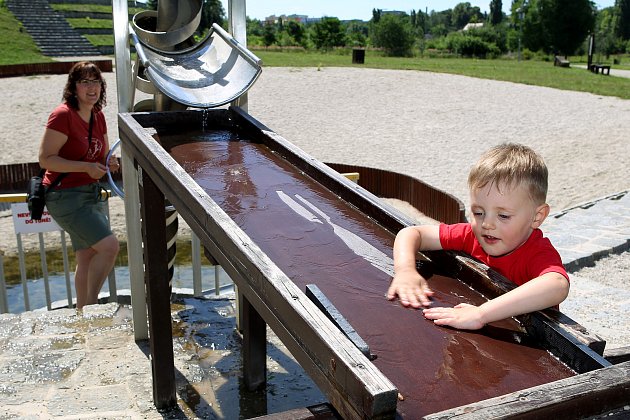 Lobezský park v Plzni láká třeba na vodní prvky