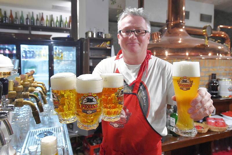 Pivo je považováno za český národní nápoj. Mnozí jej už považují za součást našeho národního dědictví.
