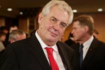 Novým prezidentem České republiky byl v sobotu 26. ledna 2013 zvolen Miloš Zeman.