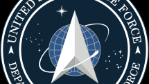 Logo Vesmírných sil USA.