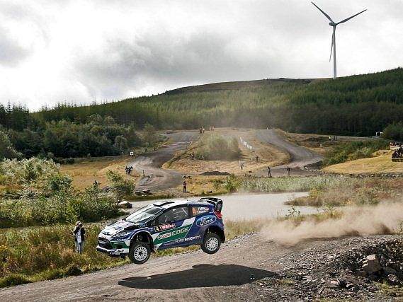 Jari-Matti Latvala na Britské rallye.