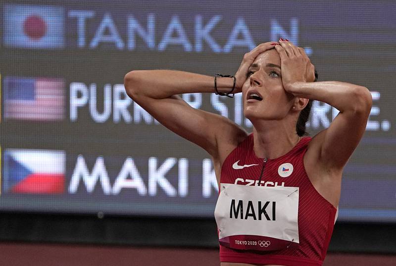 Česká běžkyně Kristiina Mäki po překonání českého rekordu v semifinále běhu na 1500 metrů na LOH v Tokiu.
