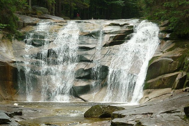 Kam za krásou vodopádů v Česku? Poklad skrývají Jeseníky i Beskydy -  Moravskoslezský deník