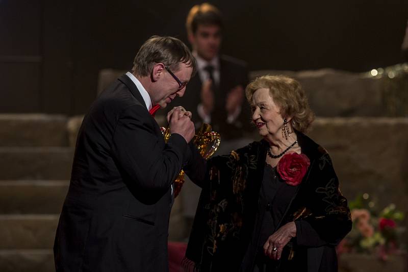 Ceny Thálie byly předány 29. března v Národním divadle v Praze.  