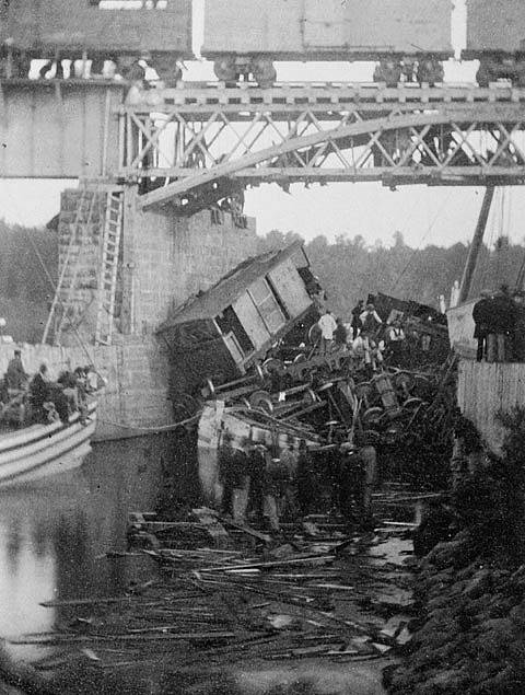 Autentický snímek z železniční nehody v kanadském Beloeilu, k níž došlo 29. června 1864. Obětí tohoto největšího kanadského železničního neštěstí 19. století se stali zejména imigranti ze střední Evropy