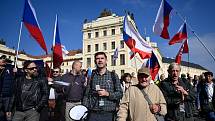 Ladislav Vrábel na demonstraci proti vládě Petra Fialy