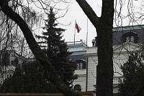 Pohled na ruskou ambasádu v Praze