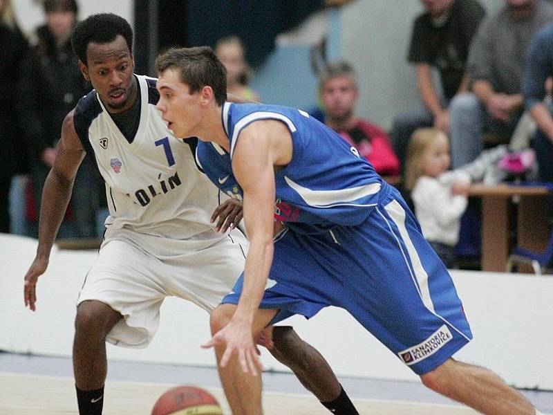 Basketbalisté Kolína si neporadili s Ostravou.