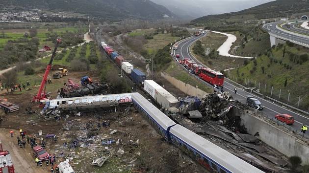 Srážka vlaků u řeckého města Larisa, 1. března 2023