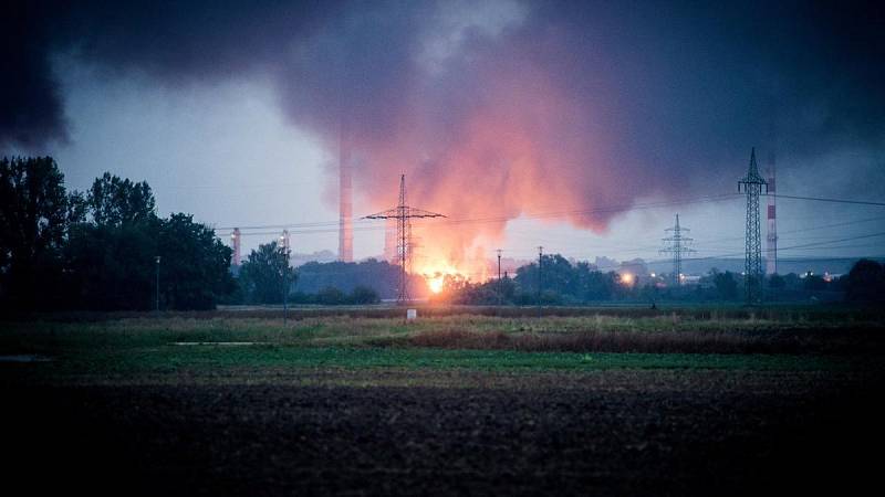 Požár průmyslové zóny v Německu u Ingolstadtu