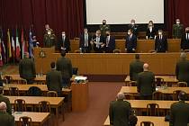 Velitelské shromáždění náčelníka generálního štábu Aleše Opaty k objasnění priorit a hlavních úkolů armády v roce 2021 se konalo 24. listopadu 2020 v Praze za účasti prezidenta Miloše Zemana (uprostřed) a preméra Andreje Babiše.