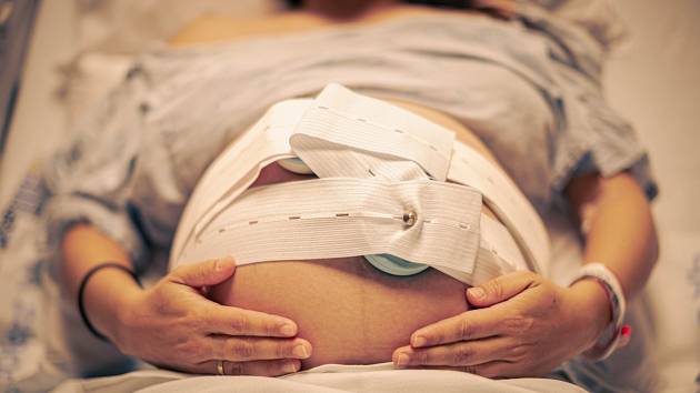 Těhotenství a porod - Ilustrační foto
