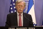 John Bolton, bezpečnostní poradce amerického prezidenta Donalda Trumpa, na tiskové konferenci v Jeruzalémě.