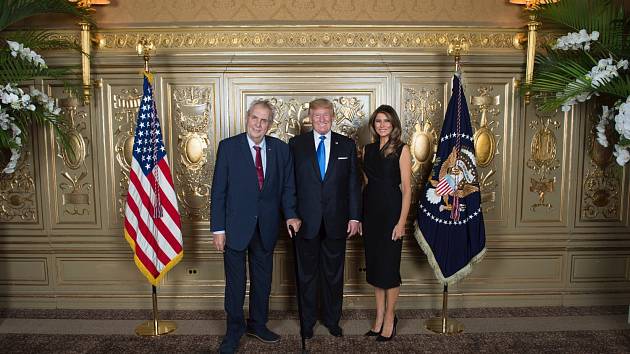 Miloš Zeman, Donald Trump a Melania Trumpová na prvním společném snímku
